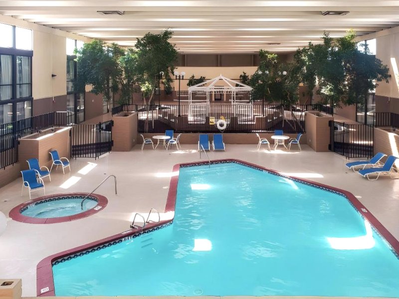 Clarion Inn & Suites Roswellの写真