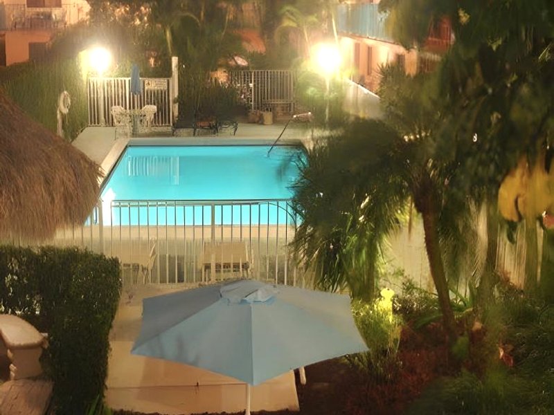 ニュー サン ゲート モーテル (New Sun Gate Motel)の写真