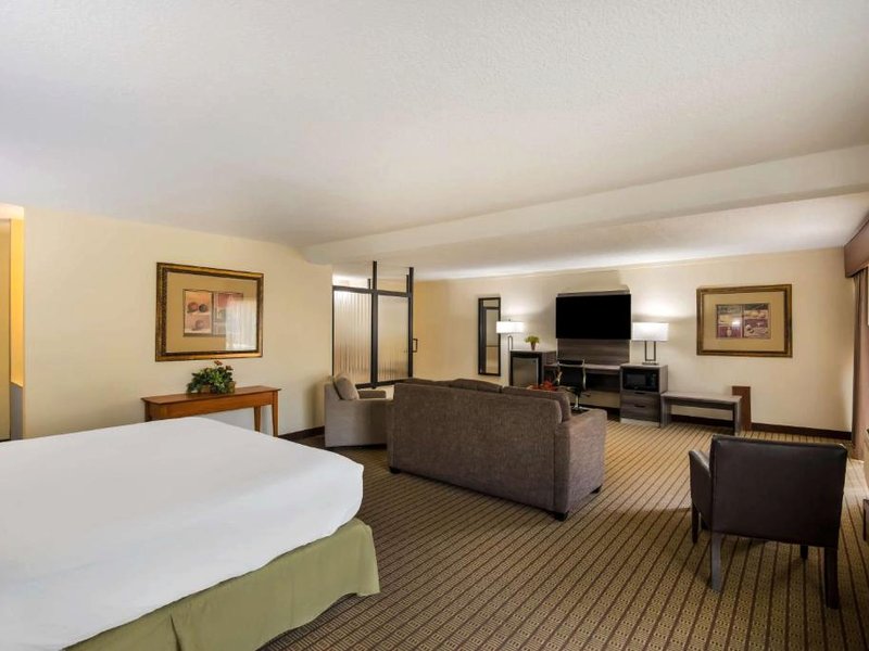 Best Western Prairie Inn & Conference Centerの写真