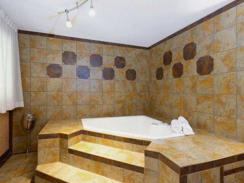 クオリティ イン (Quality Inn)の写真