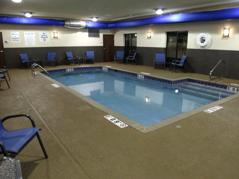 Holiday Inn Express & Suites Huntsville Airport By IHGの写真