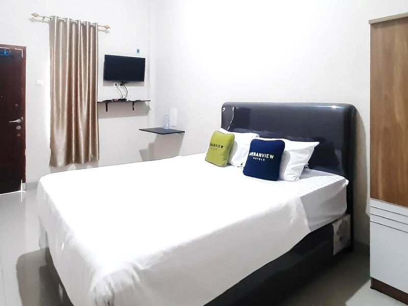 Urbanview Hotel Fira Syariah Muara Enim by RedDoorzの写真