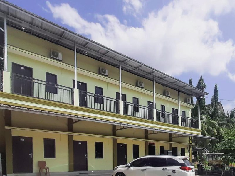 Urbanview Hotel Fira Syariah Muara Enim by RedDoorzの写真