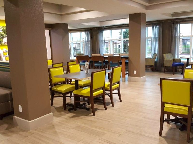 Holiday Inn Express Pearland By IHGの写真