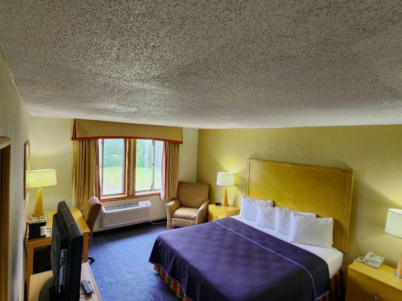 カターディン イン&スイーツ (Katahdin Inn & Suites)の写真