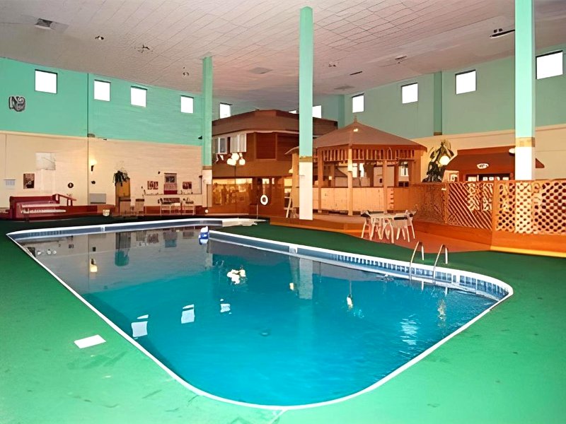 カターディン イン&スイーツ (Katahdin Inn & Suites)の写真