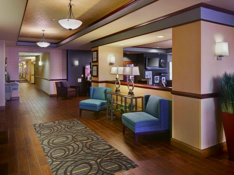 ハンプトン イン ミッドランド (Hampton Inn Midland)の写真