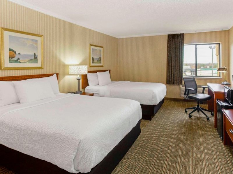 La Quinta Inn & Suites by Wyndham Stevens Pointの写真