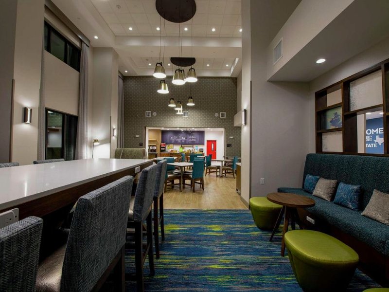 Hampton Inn & Suites Duncanville Dallasの写真