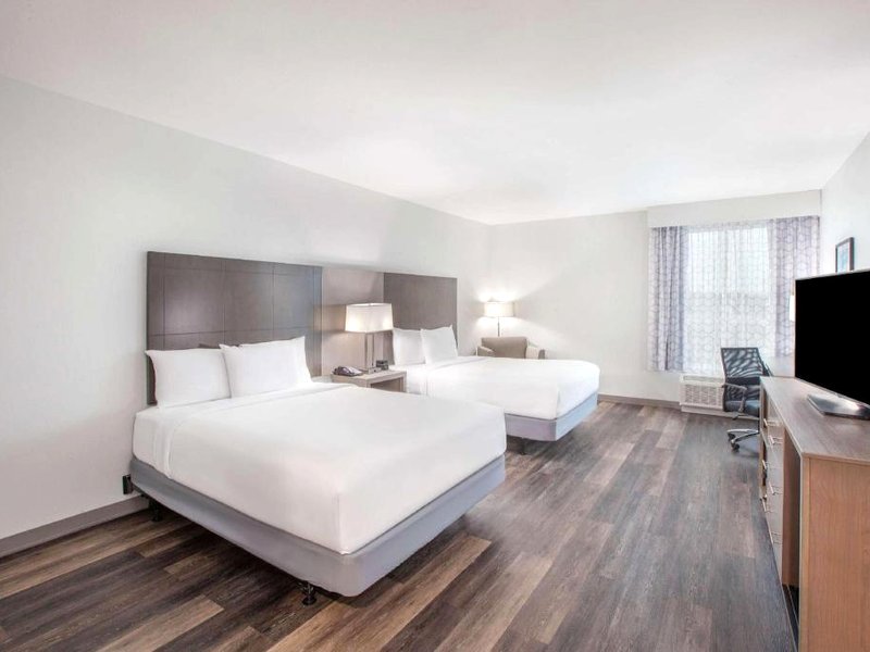 ラ キンタ イン&スイーツ バイ ウィンダム ダラス ダンカンビル (La Quinta Inn & Suites by Wyndham Dallas Duncanville)の写真