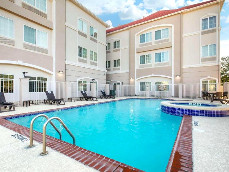 Comfort Inn & Suites Cedar Hill Duncanvilleの写真