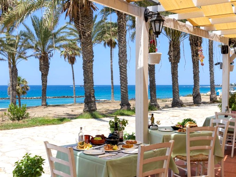 ヴィーナス ビーチ ホテル パフォス (Venus Beach Hotel Paphos)の写真