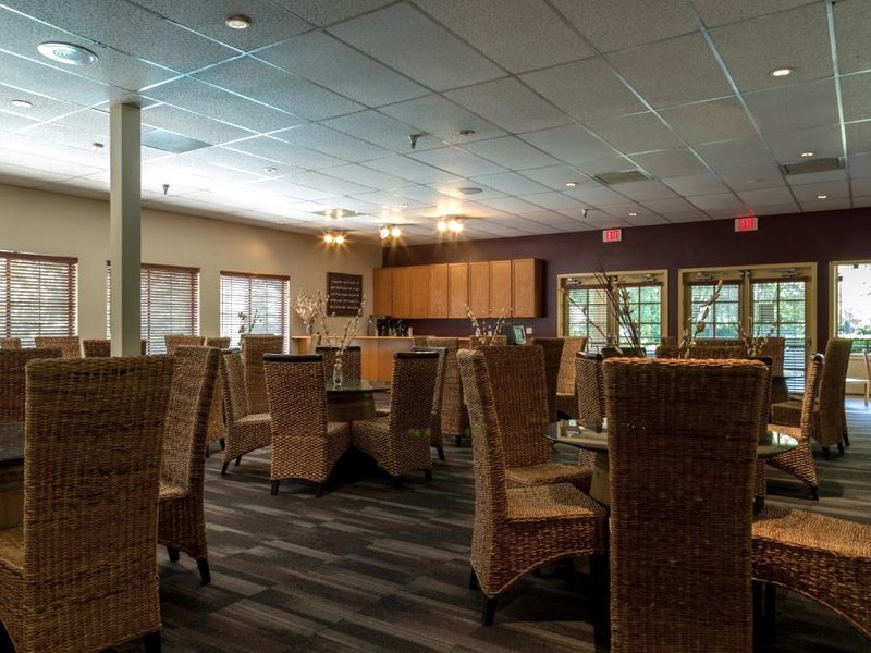 リバーポイント ナパ バレー リゾート (RiverPointe Napa Valley Resort)の写真