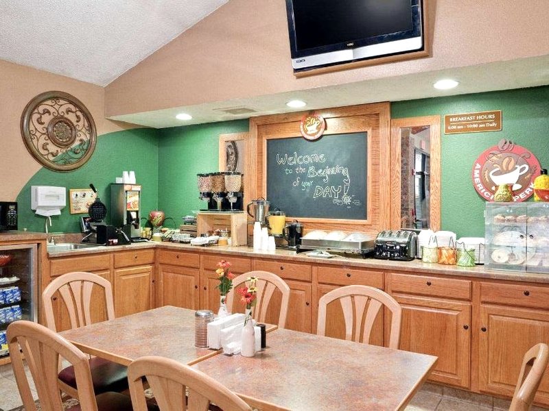 アメリクイン バイ ウィンダム シャールボイ (AmericInn by Wyndham Charlevoix)の写真