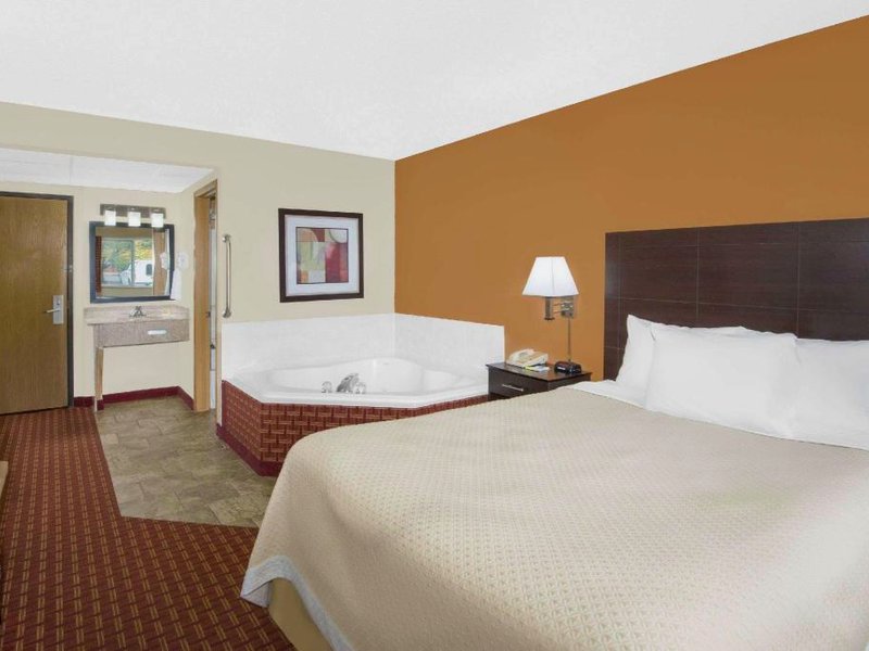 デイズ イン バイ ウィンダム エイムズ (Days Inn by Wyndham Ames)の写真