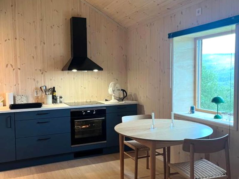 Architect designed sleeping box in barnの写真