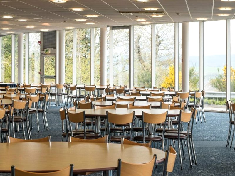 ユニバーシティ オブ エクセター ホランド ホール (University of Exeter - Holland Hall)の写真