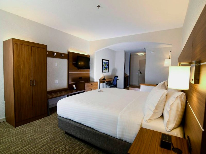 Holiday Inn Express Hotel & Suites Port Clinton-Catawba Island By IHGの写真