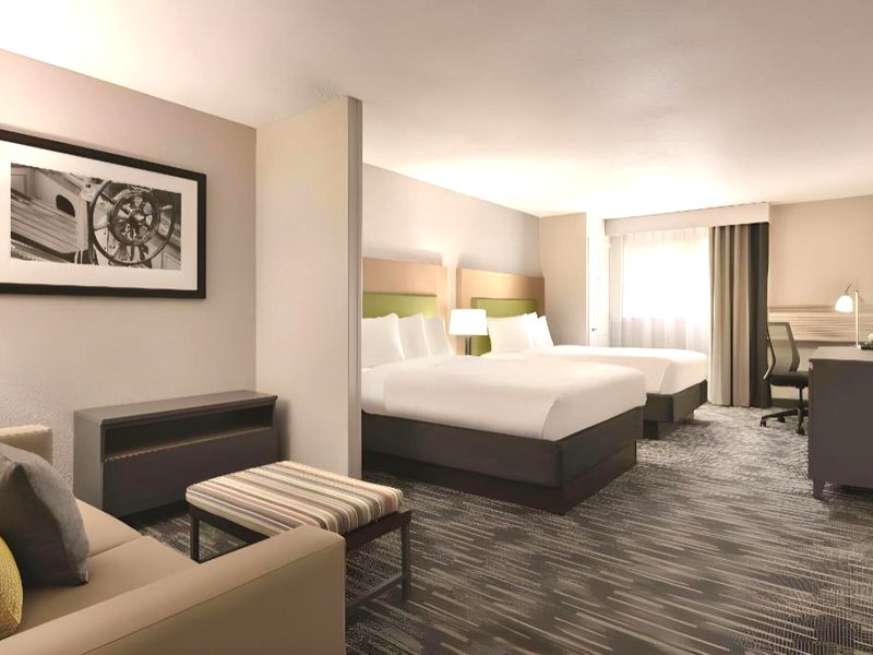 カントリー イン&スイーツ バイ ラディソン ポート クリントン OH (Country Inn & Suites by Radisson, Port Clinton, OH)の写真
