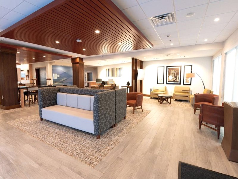 Holiday Inn Express & Suites Dayton East – Beavercreek by IHGの写真