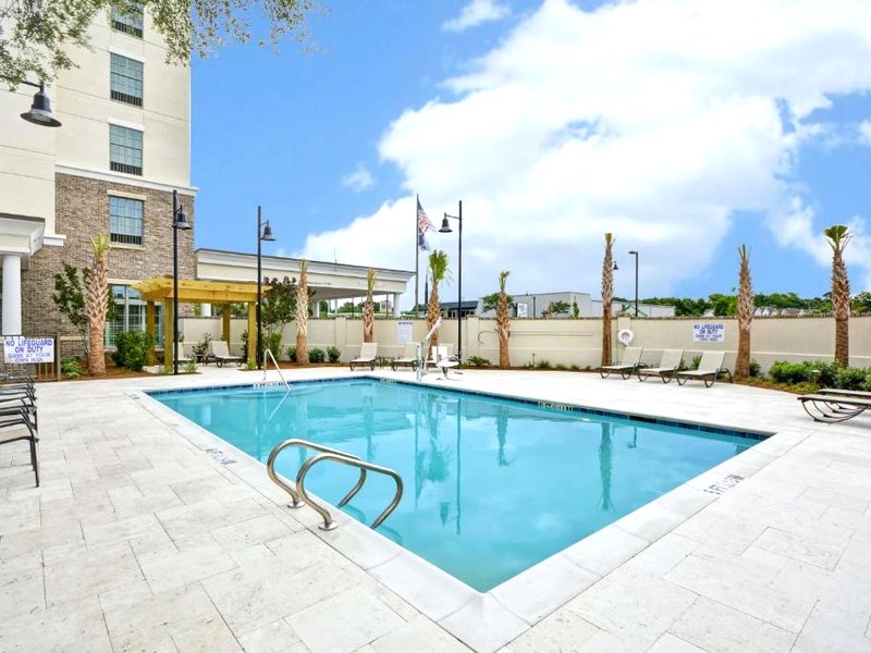 ハンプトン イン アンド スイーツ チャールストン エアポート (Hampton Inn & Suites Charleston Airport)の写真