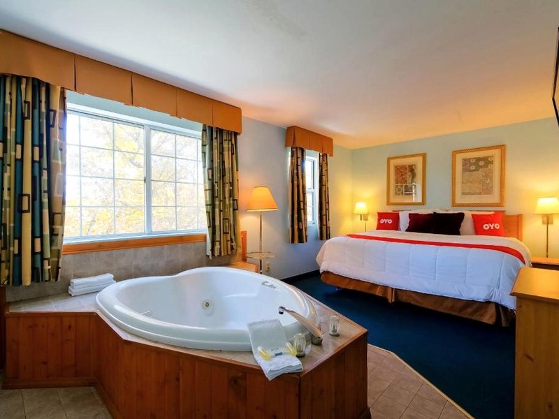 Hotel O Eureka Springs - Christ of Ozark Areaの写真