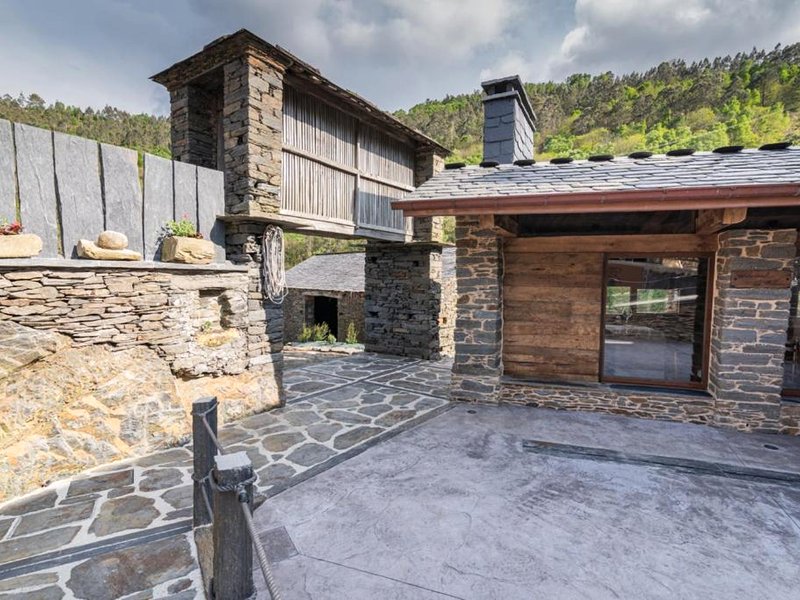 Apartamentos Rurales Casa Llongoの写真