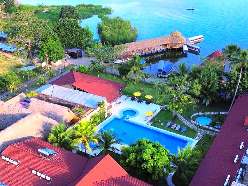 Laguna Azul Hotel & Suitesの写真
