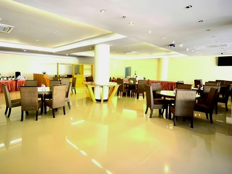 ピヤポーン パビリオン ホテル (Piyaporn Pavilion Hotel)の写真