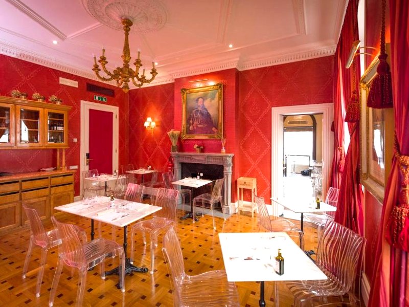 Grand Hotel Siteaの写真