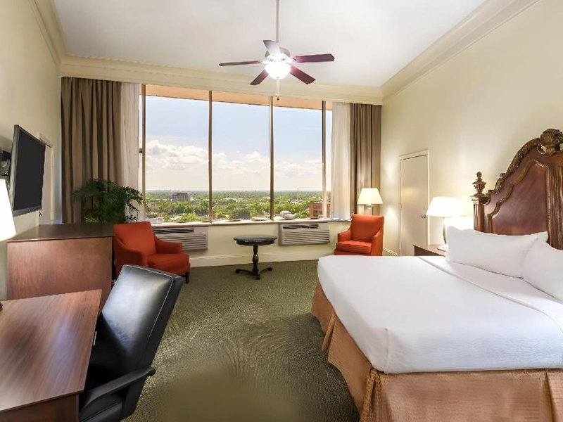 ホリデイ イン モービル ダウンタウン ヒストリック ディストリクト バイ IHG (Holiday Inn Mobile Downtown Historic District By IHG)の写真