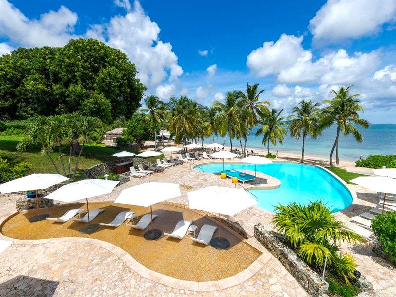 The Buccaneer Beach & Golf Resortの写真