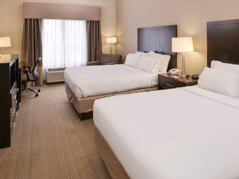 Holiday Inn Express and Suites Sikeston By IHGの写真