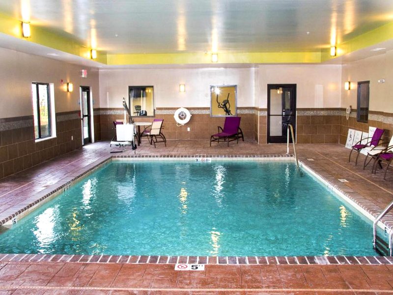 Holiday Inn Express and Suites Sikeston By IHGの写真