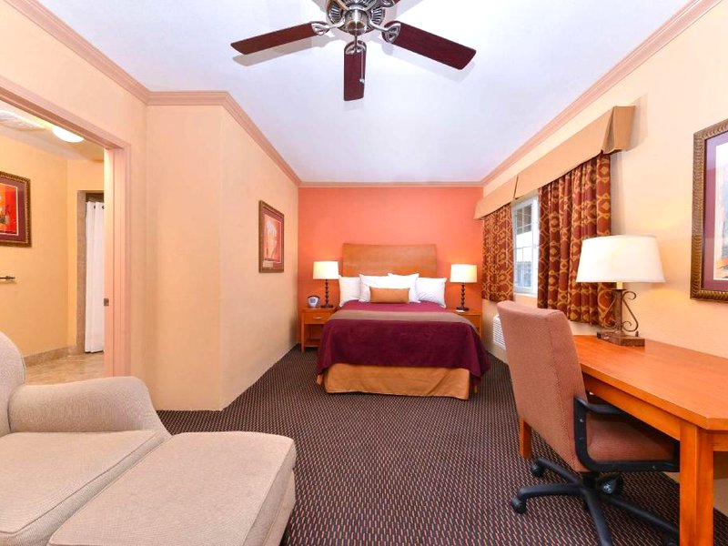 アメリカズ ベスト バリュー イン ポータービル (Americas Best Value Inn Porterville)の写真