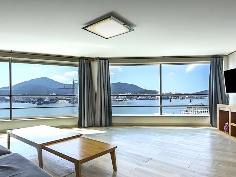 トンヨン ハンサン ホテル (Tongyeong Hansan Hotel)の写真