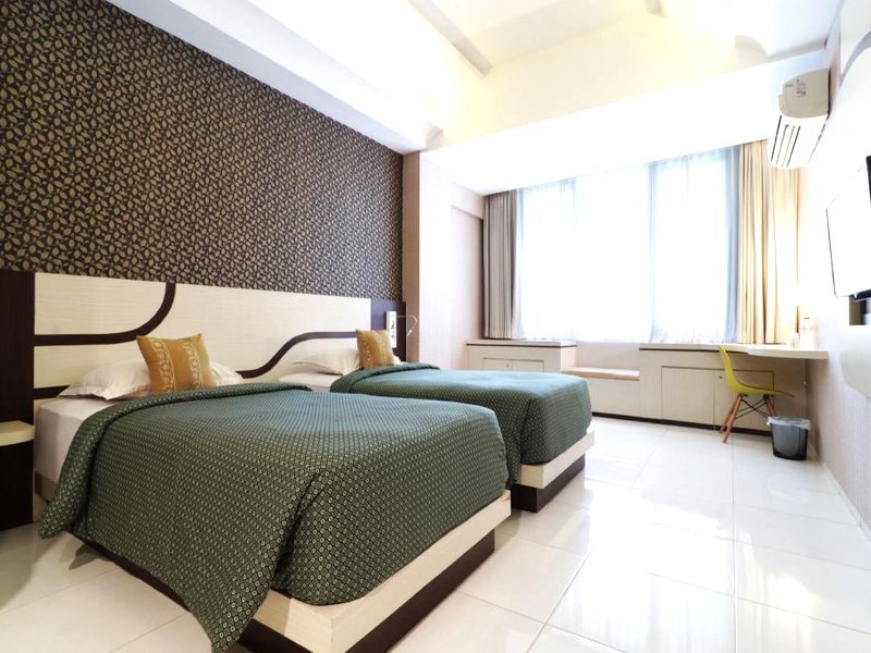デワルナ ホテル アンド コンベンション ボジョネゴロ (Dewarna Hotel and Convention Bojonegoro)の写真