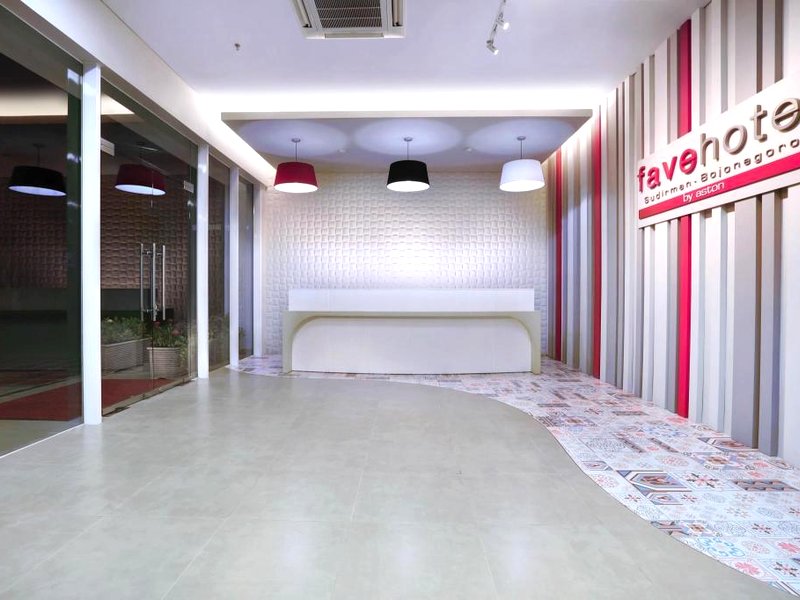 ファヴェホテル スディルマン ボジョネゴロ (favehotel Sudirman Bojonegoro)の写真