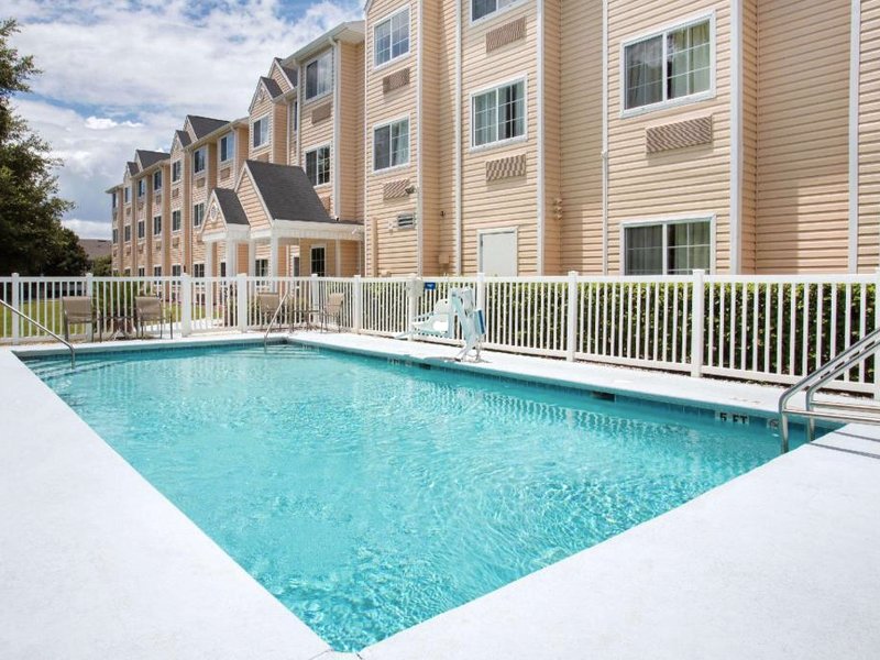 マイクロテル イン&スイーツ バイ ウインダム リーズバーグ マウント ドラ (Microtel Inn & Suites by Wyndham Leesburg/Mt Dora)の写真