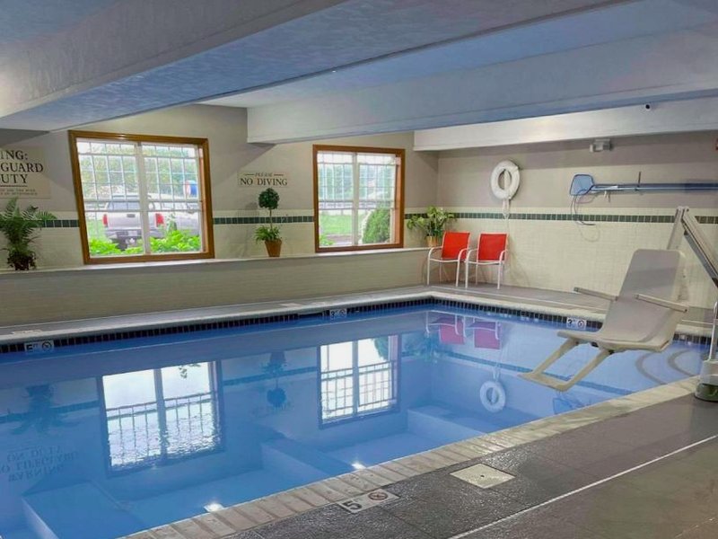 カントリー イン&スイーツ バイ ラディソン マケドニア (Country Inn & Suites by Radisson, Macedonia, OH)の写真