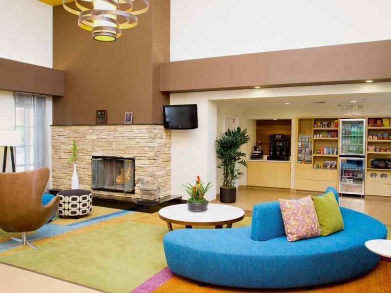 フェアフィールド イン アナハイム ヒルズ オレンジ カウンティ (Fairfield Inn Anaheim Hills Orange County)の写真