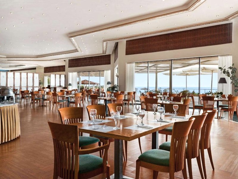 ラマダ プラザ バイ ウインダム トラキ (Ramada Plaza by Wyndham Thraki)の写真