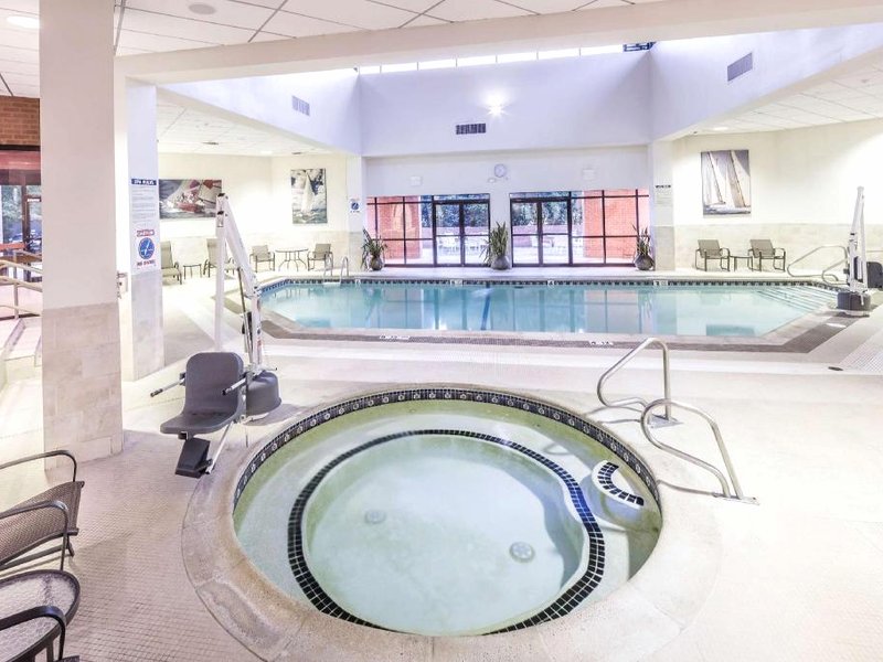 DoubleTree by Hilton Boston - Andoverの写真