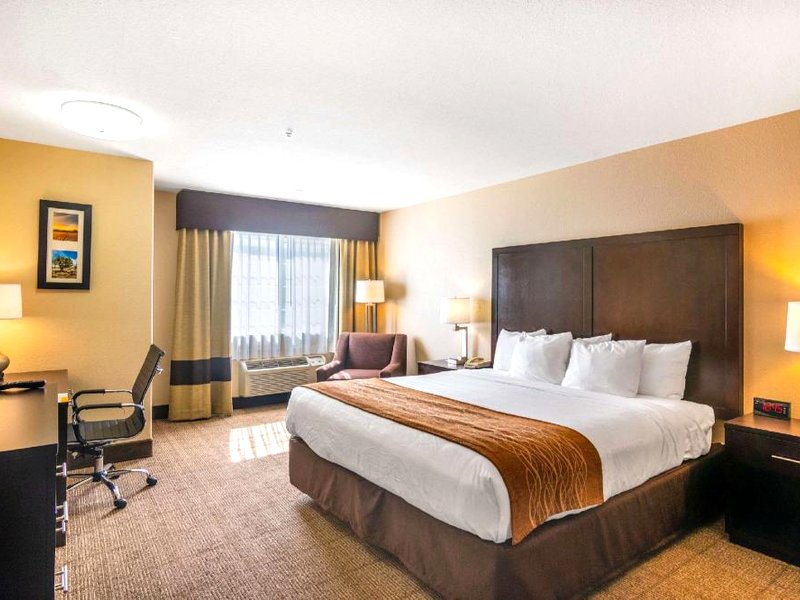 コンフォート イン ＆ スイーツ (Comfort Inn & Suites)の写真
