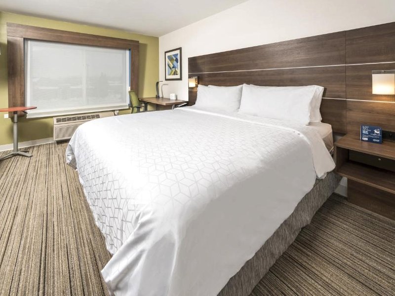 ホリデイ イン エクスプレス シカゴ ノースウエスト バーノン ヒルズ バイ IHG (Holiday Inn Express Chicago Northwest-Vernon Hills By IHG)の写真