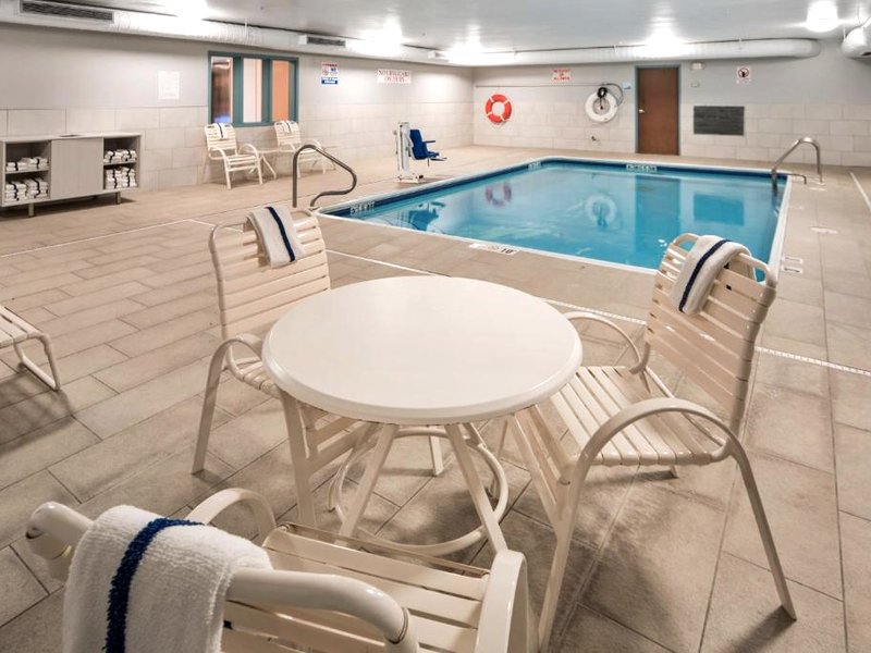 ホリデイ イン エクスプレス シカゴ ノースウエスト バーノン ヒルズ バイ IHG (Holiday Inn Express Chicago Northwest-Vernon Hills By IHG)の写真