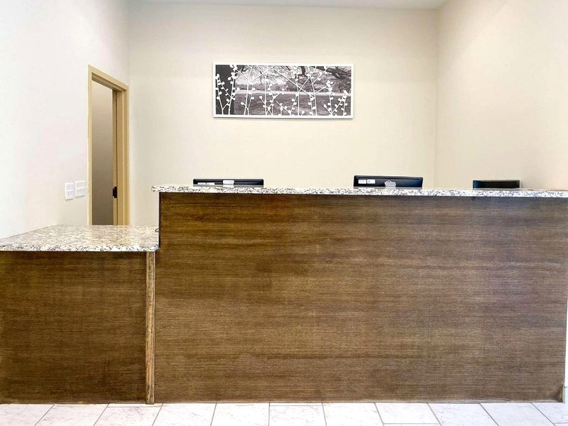 Sleep Inn & Suites - Coliseum Areaの写真