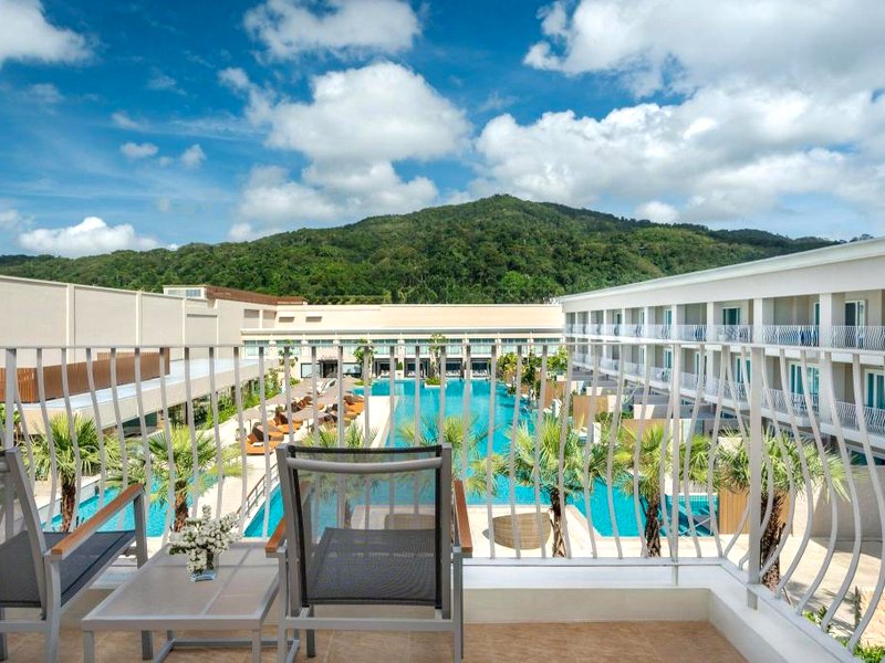 M ソーシャル ホテル プーケット (M Social Hotel Phuket)の写真