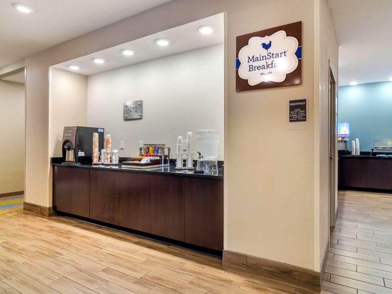 メインステイ スイーツ ニューナン アトランタ サウス (MainStay Suites Newnan Atlanta South)の写真