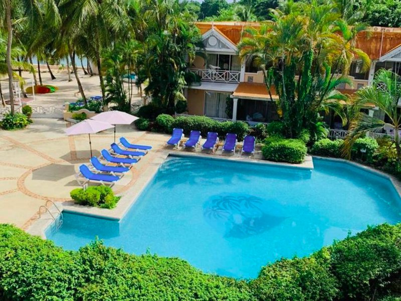 ココ リーフ リゾート＆スパ (Coco Reef Resort & Spa)の写真